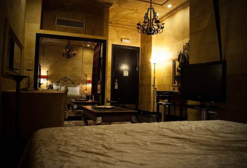 سوئیت جونیور اینتریور, Andromeda Hotel Thessaloniki