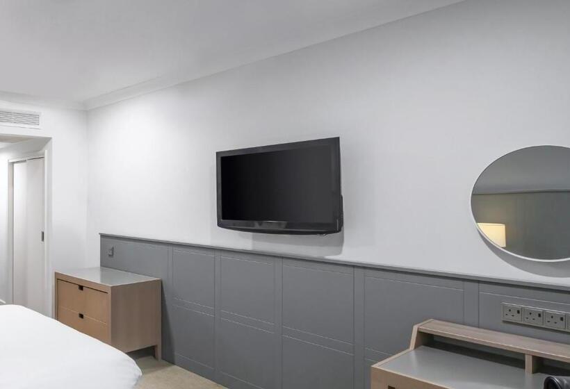 Номер Стандарт Адаптированный для Инвалидов, Holiday Inn Hull Marina, An Ihg