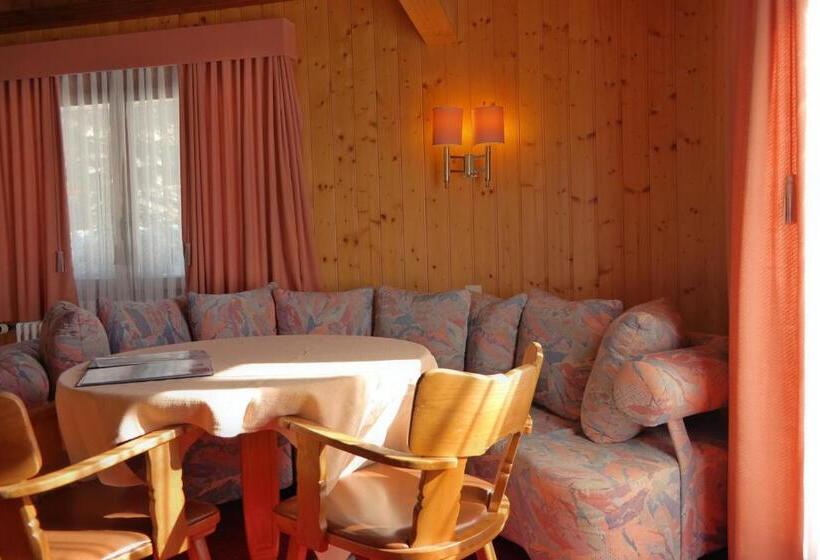 Студия Стандарт, Hôtel Ecureuil Villars