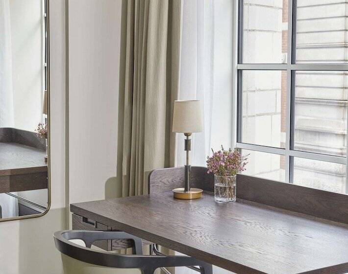 סוויטה, Hyatt Regency London Blackfriars