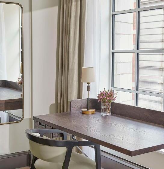 סוויטה אקזקיוטיב, Hyatt Regency London Blackfriars