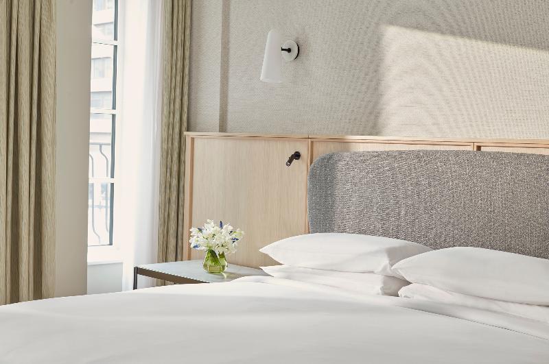 חדר סטנדרט עם מיטת קינג, Hyatt Regency London Blackfriars