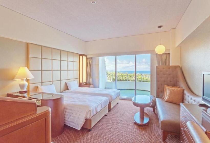 Номер Стандарт Вид на Море, Okinawa Kariyushi Beach Resort Ocean Spa