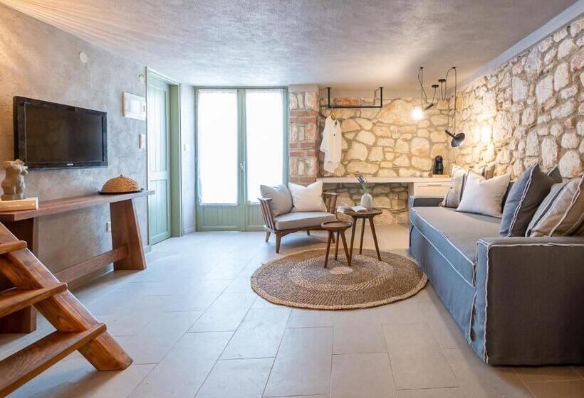 Номер Дюплекс, Petrino Eco Village