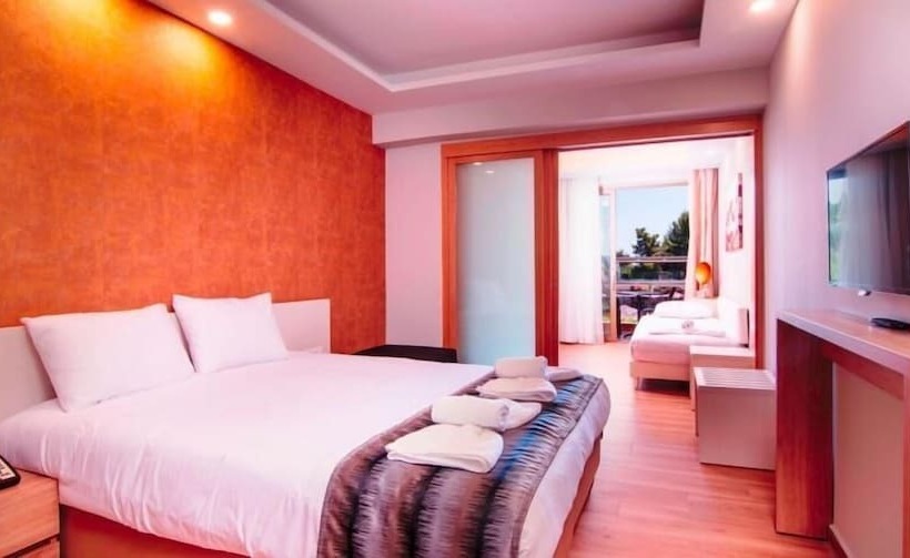 Полулюкс Вид на Сад, Poseidon Resort