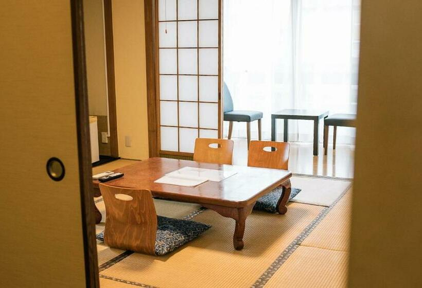 Номер Стандарт Трехместный, Guesthouse Sunline Beppu