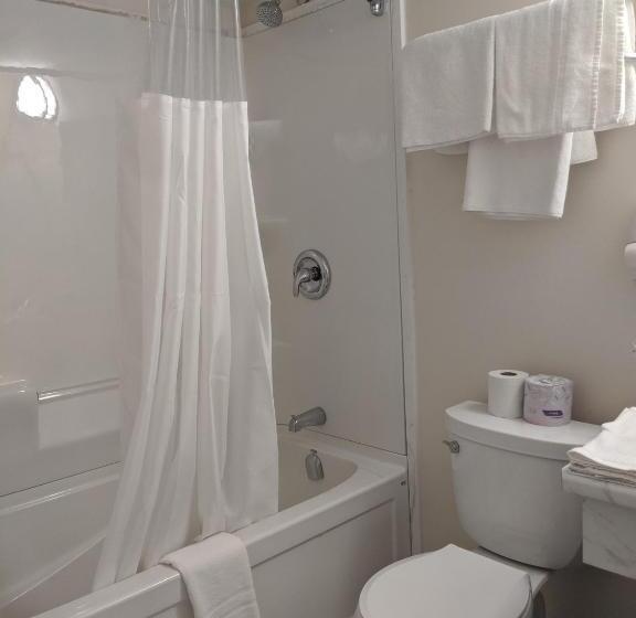 ファミリールーム, Falls Lodge & Suites