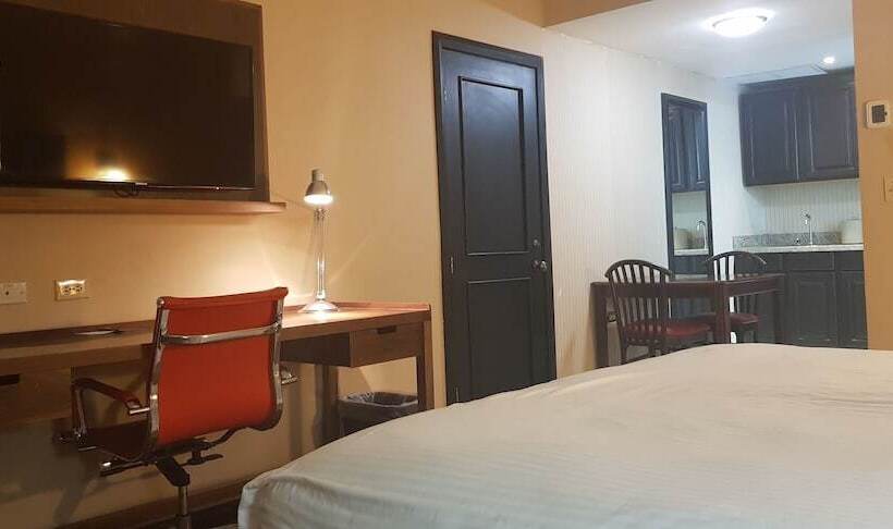 デラックスルーム, Four Points By Sheraton Saltillo