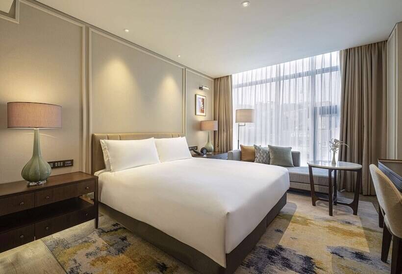 Номер Superior, The Ambassador Seoul  A Pullman