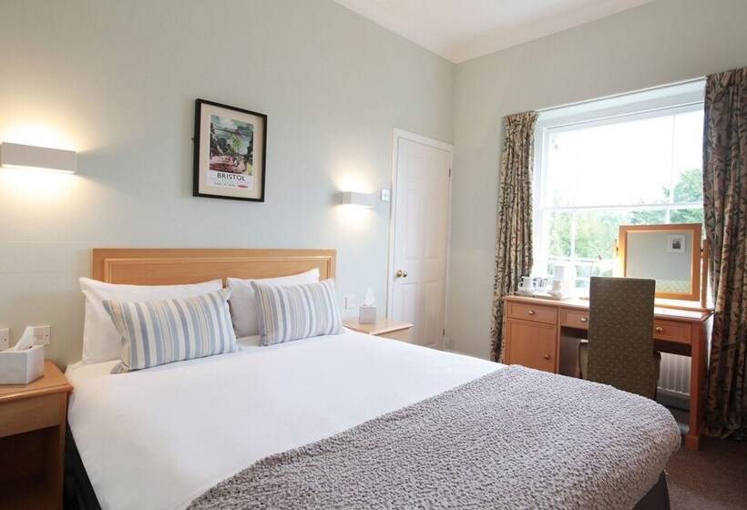 Номер Basic, Victoria Square Hotel Clifton Village
