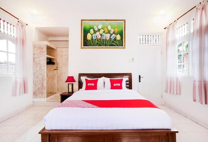 Семейный Номер, Oyo 4003 Ceria Guesthouse Seminyak