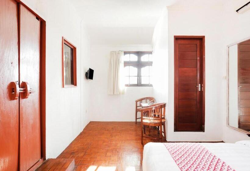 Номер Deluxe, Oyo 4003 Ceria Guesthouse Seminyak