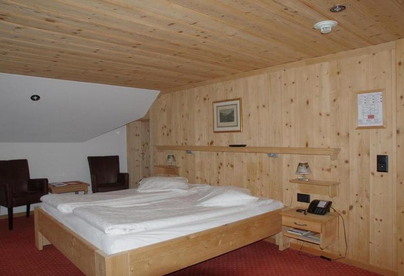 اتاق استاندارد, Posthotel Rössli