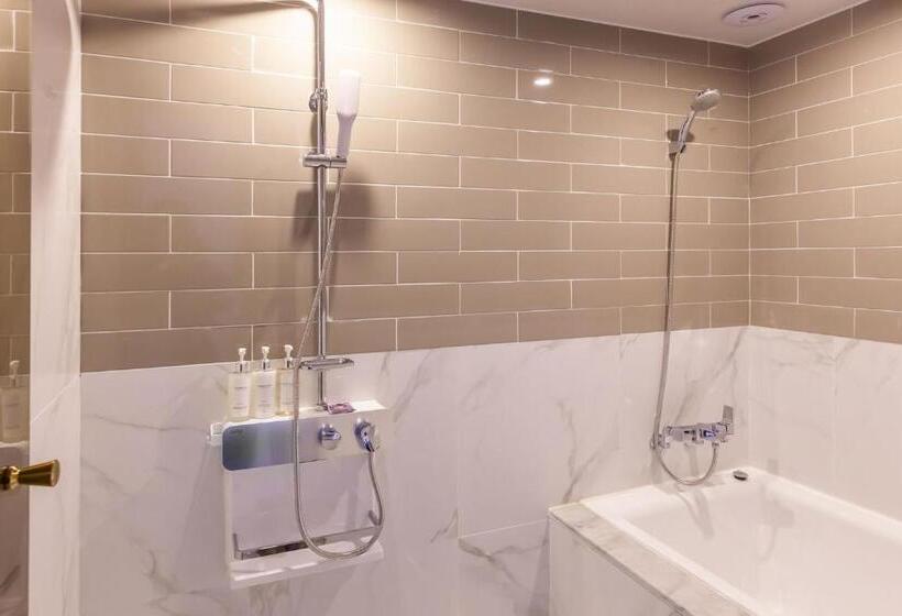 Номер Deluxe, Browndot Hotel Sasang Renecite