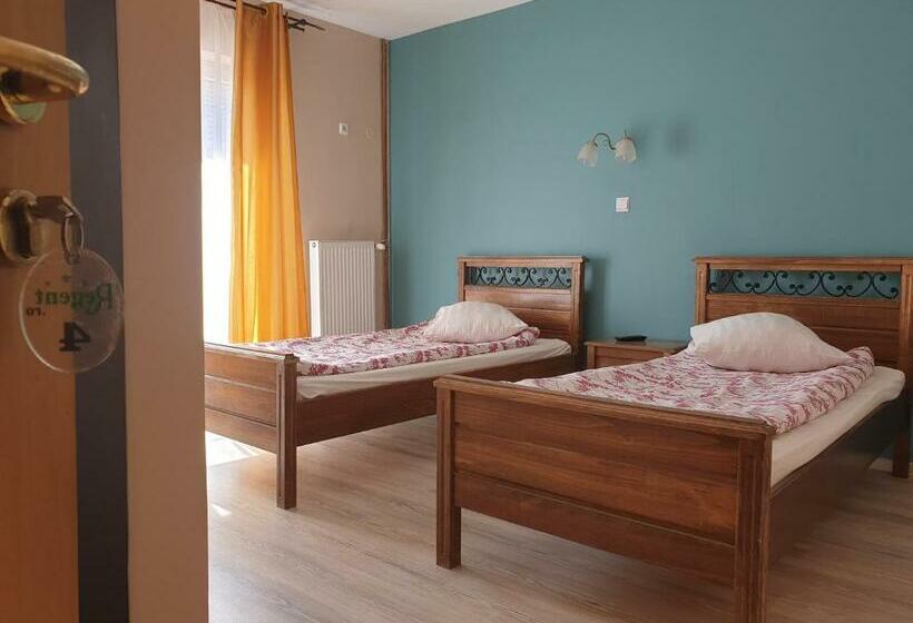 اتاق استاندارد, Jolly Rooms