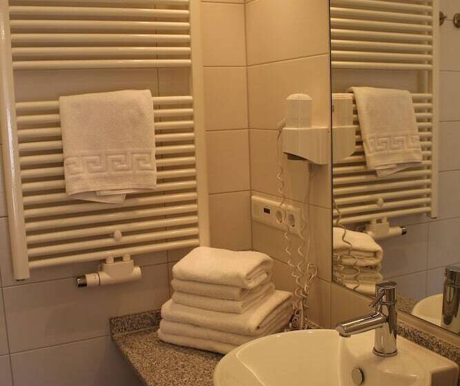 Номер Стандарт Трехместный, Bed & Breakfast Hotel Müllerhof