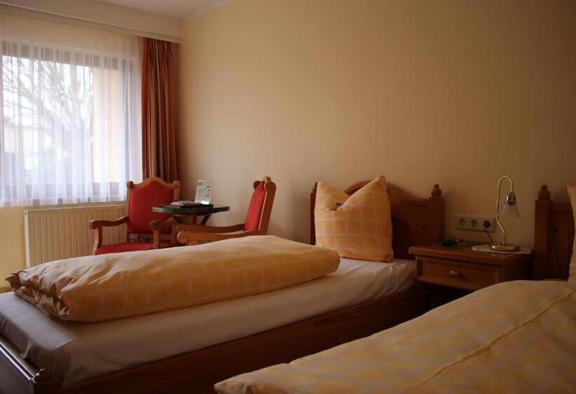 Номер Стандарт, Bed & Breakfast Hotel Müllerhof
