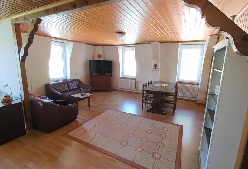 Апартаменты 2 Спальни, Maison D Hôtes De La Gare