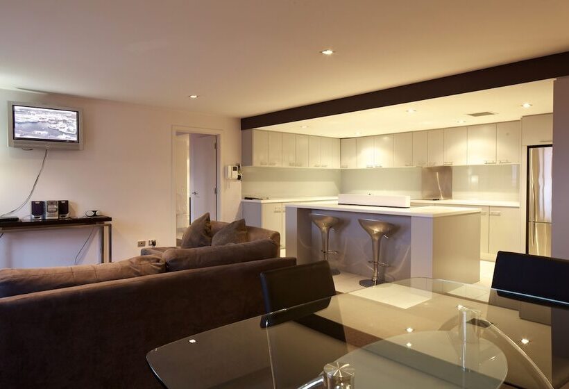 Апартаменты 2 Спальни, Zero Davey Boutique Apartment