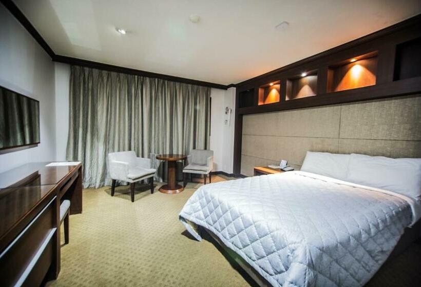 Номер Deluxe, Incheon Airport Hotel Zeumes