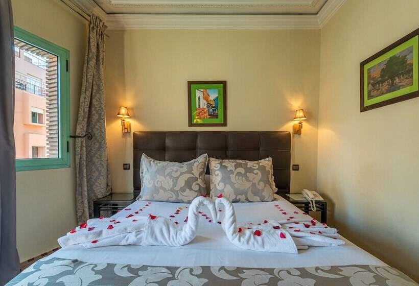 اتاق استاندارد یک نفره, Le Caspien Boutique
