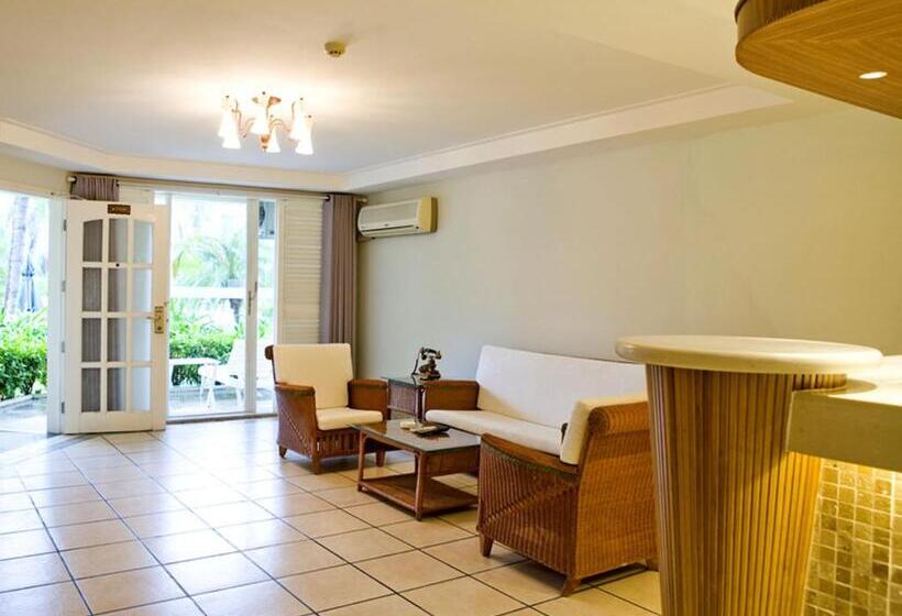 Вилла 4 Спальни, Palm Beach Resort & Spa