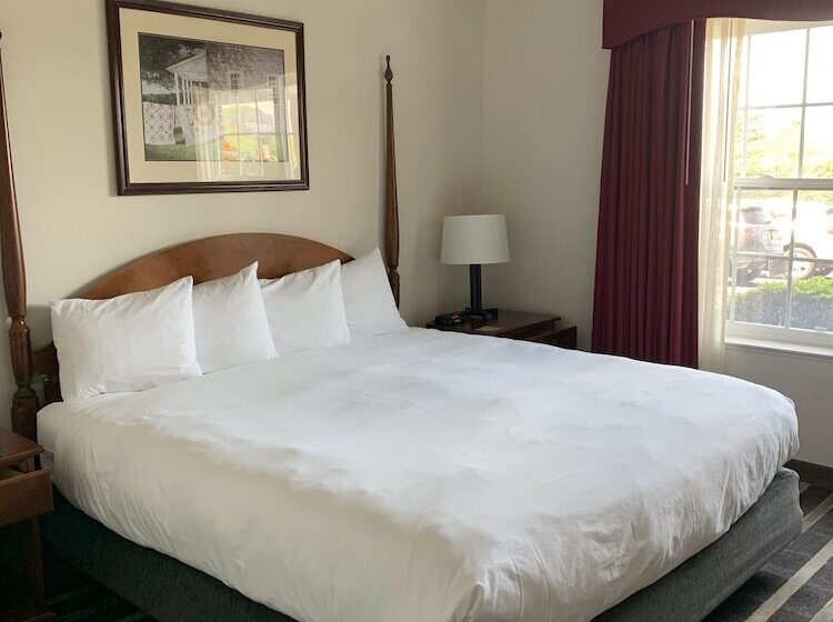 Люкс, Country Inn & Suites By Radisson, Lancaster Amish Country , Pa