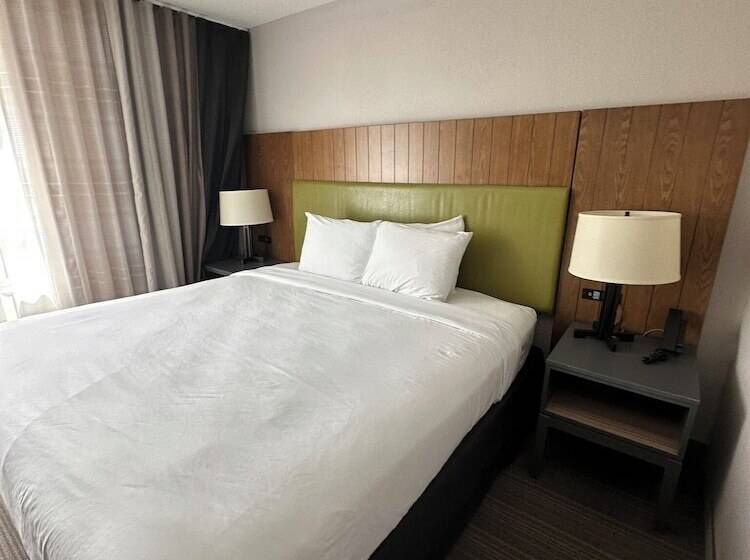 장애인을 위한 스위트, Summerville Park Inn