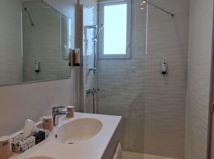 Семейный Номер, Logis Vignes Blanches Hôtel Cosy Et Restaurant De Terroir