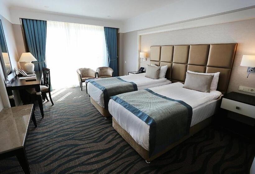 Классический номер с видом на горы, Tui Magic Life Rixos Beldibi - Adult Only