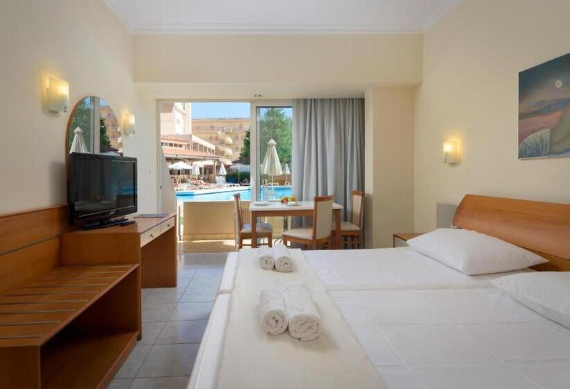 Студио Стандарт Вид на Сад, Sun Beach Resort