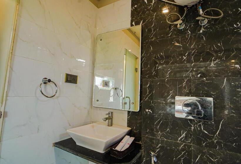 Büyük Çift Kişilik Yataklı Delüks Oda, Resort K Sea View