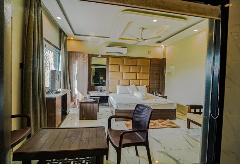 Büyük Çift Kişilik Yataklı Delüks Oda, Resort K Sea View