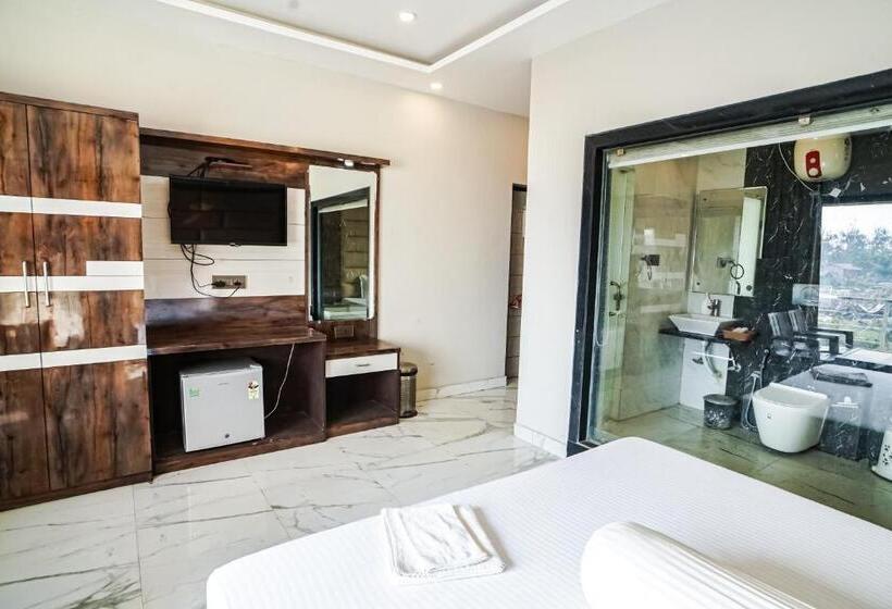 Büyük Çift Kişilik Yataklı Delüks Oda, Resort K Sea View