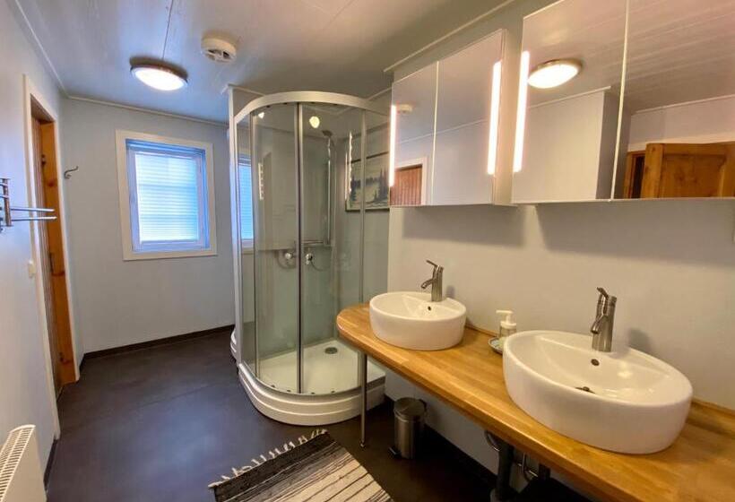 Семейный Номер, The Lodge Torsby