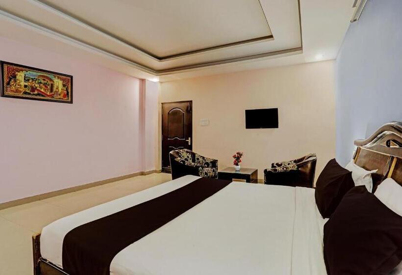 اتاق استاندارد, Oyo 6664 Ritesh Grand