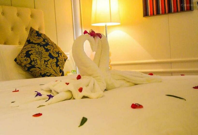 Номер Deluxe Кровать Кинг, Wyndham Garden Lingshui