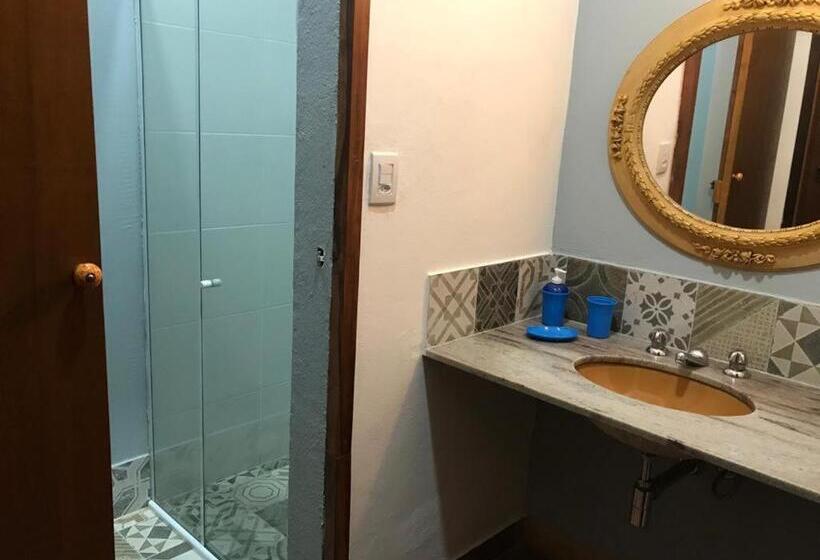 اتاق استاندارد سه نفره, Suites Terrasol