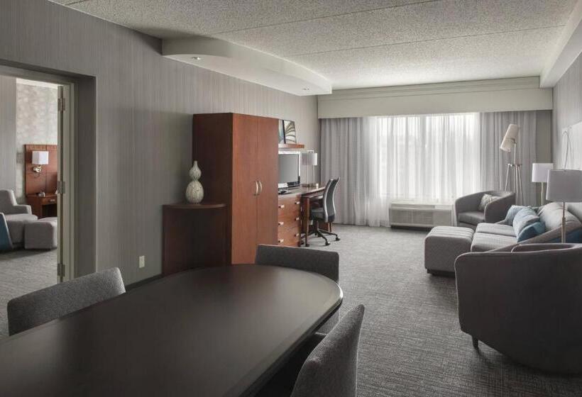 Люкс Кровать Кинг, Courtyard Fort Meade Bwi Business District