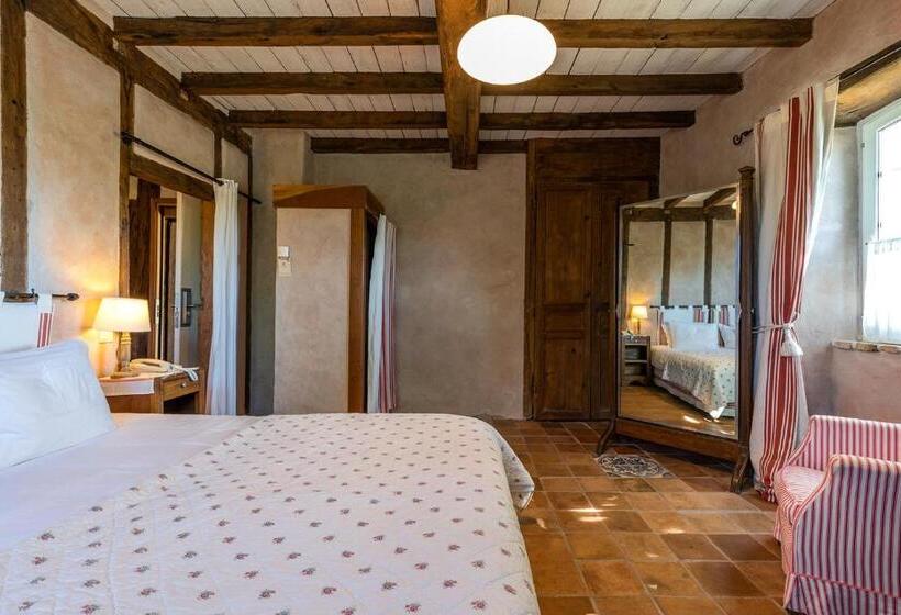 Студия Стандарт, Domaine De Bassilour