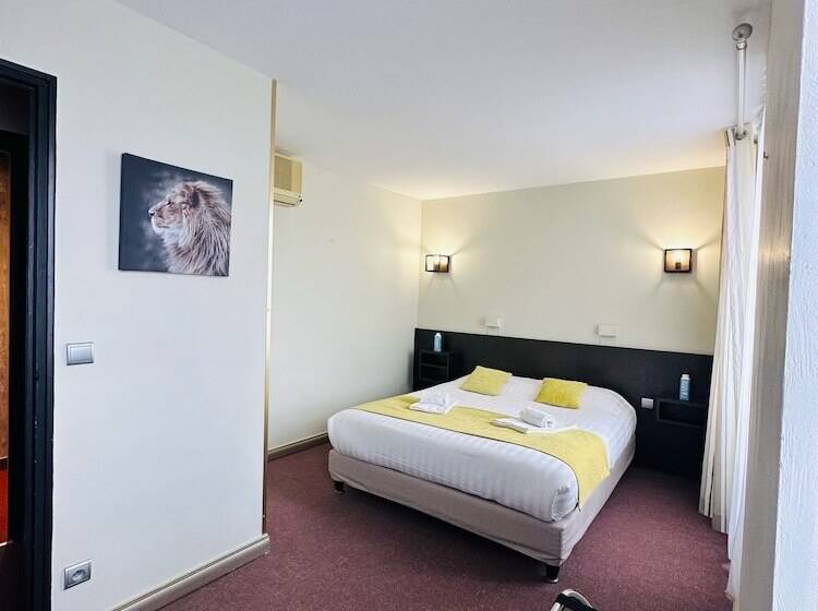 اتاق سوپریور, Logis Hôtels   Hôtel Et Restaurant Le Lion D Or