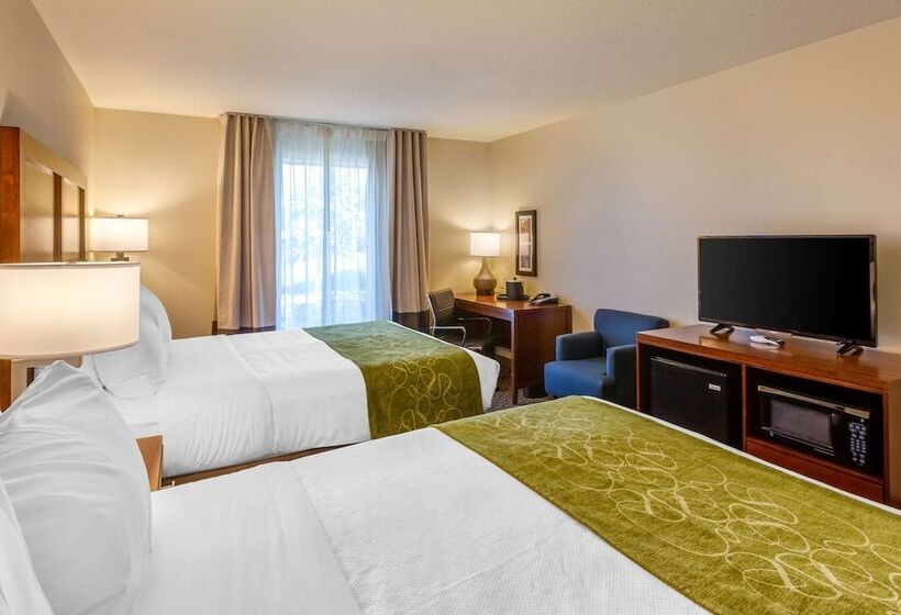 Номер Стандарт 2 Двуспальные Кровати, Comfort Inn & Suites Logan Near University