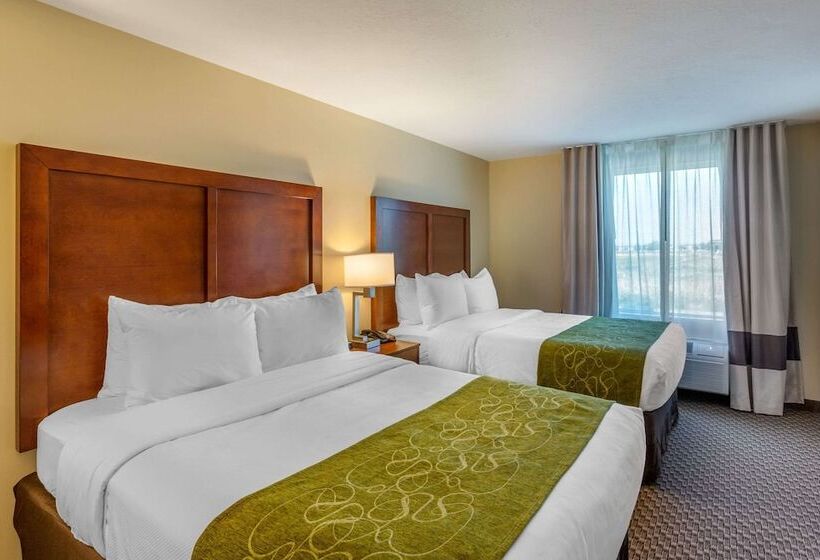 Люкс, Comfort Inn & Suites Logan Near University