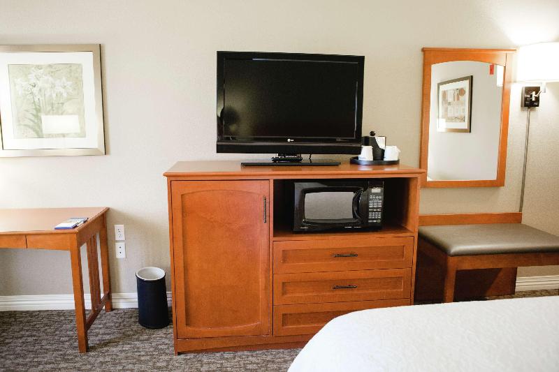Стандартный Номер Кровать Кинг, Hampton Inn Mitchell