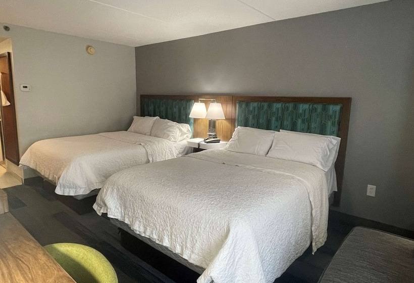 Номер Стандарт, Hampton Inn Ridgefield Park