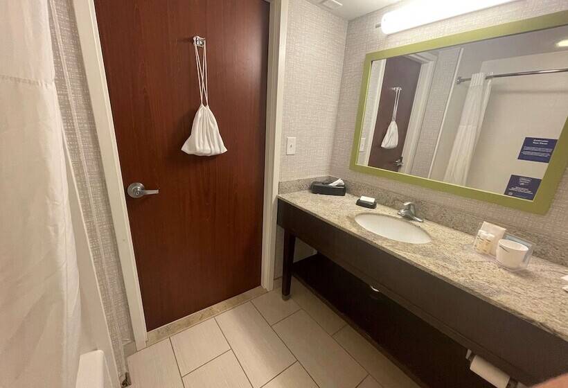 Номер Стандарт, Hampton Inn Ridgefield Park