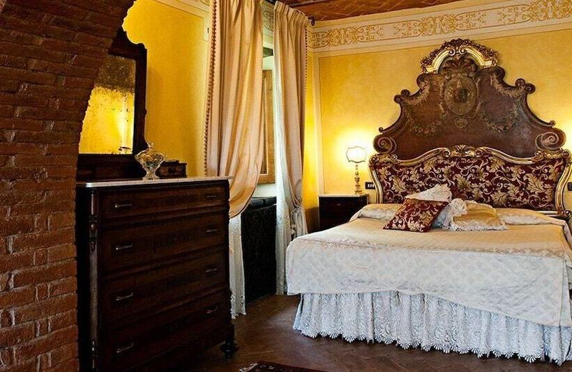 Люкс Классика, Relais La Corte Dei Papi