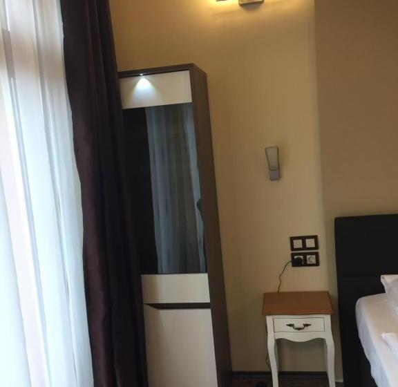 Номер Deluxe, Vulkán Wellness Panzió