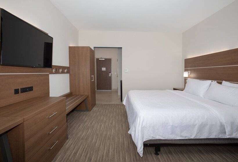 适合残疾人士使用的套间, Holiday Inn Express & Suites   Goodland I 70, An Ihg
