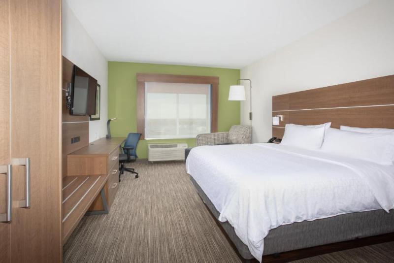 带大床的标准间, Holiday Inn Express & Suites   Goodland I 70, An Ihg